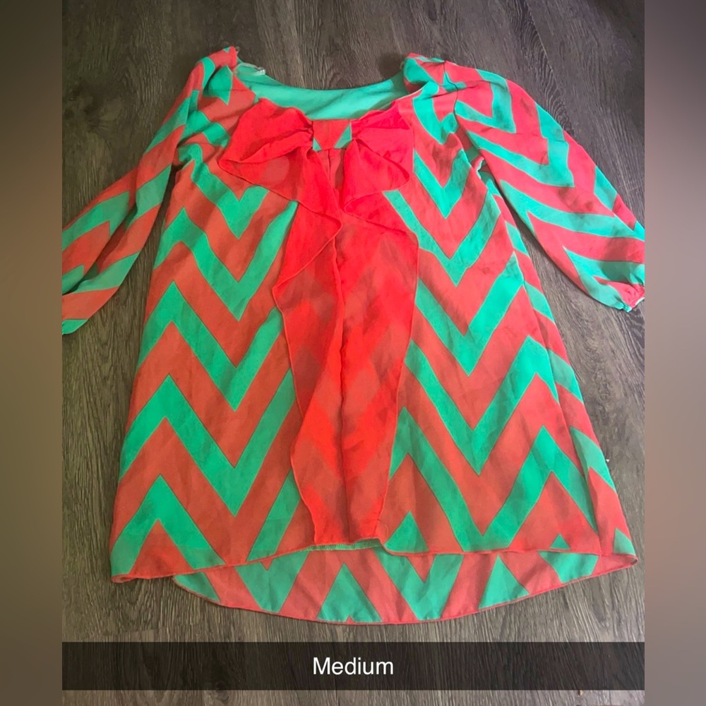 Women’s boutique dress medium
